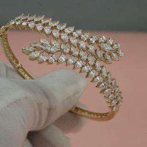 Bracelet élégant en diamant de laboratoire de 10,34 carats, taille brillant, or rose, argent, certifié IGI, pour femme, Swaroop Diamond - Product Image 4