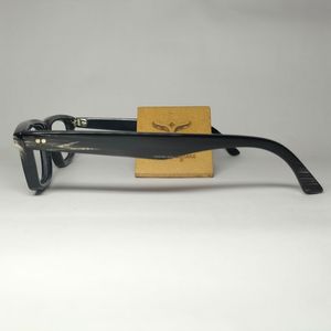 กรอบแว่นตาฮอร์นธรรมชาติแบบ100% สีดำริ้วสีขาวทำด้วยมือจากแตรแท้ผลิตภัณฑ์งานฝีมือที่ไม่ซ้ำใคร - Product Image 5