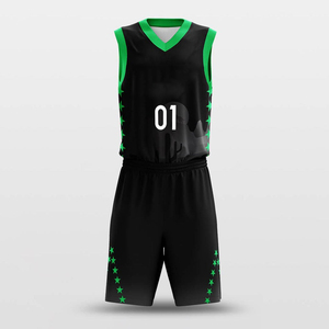 Ensemble de maillot de basket-ball léger pour hommes, conçu avec un tissu en maille respirant pour un confort, des performances et une mobilité optimales pendant le jeu - Product Image 2