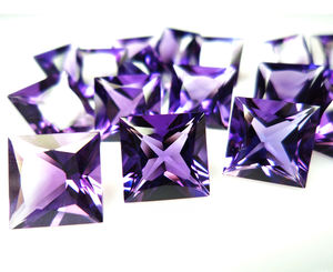 พลอยสีม่วงธรรมชาติทรงสี่เหลี่ยมเจียระไนเหลี่ยมเพชรพลอยสำหรับทำเครื่องประดับแหวนพลอยคุณภาพสำหรับผู้ชายและผู้หญิง - Product Image 4