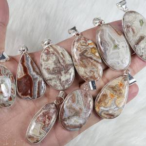 Colgante de moda Chapado en plata de ley 925 al por mayor cabujón de ágata de encaje loco natural brillante con ajuste de bisel de múltiples formas - Product Image 3
