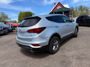 Voiture d'occasion de qualité et abordable, Hyundai Santa Fe 2017, conduite à gauche - Product Image 5