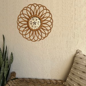 Décoration murale en rotin de créateur floral de haute qualité avec nacre décoration de la maison vintage en gros fabriqué au Vietnam - Product Image 6