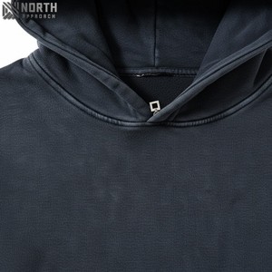 Hoodi délavé vintage pour homme-Mélange de coton surdimensionné avec finition en détresse unique et sweats à capuche avec poche avant Sweats à capuche pour hommes - Product Image 5