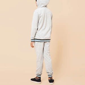 Survêtement pour enfants Ensemble à manches longues avec ourlets côtelés Jogging et haut douillets doublés en polaire - Product Image 4