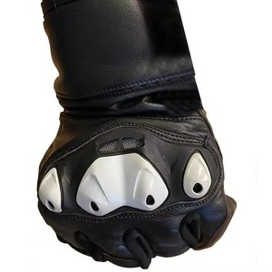 Gants de moto en cuir véritable unisexe, logo personnalisé, conception de course de moto, gants de moto avec les meilleurs matériaux de qualité supérieure - Product Image 3