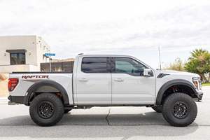 Ford F-150 Raptor 2024 Usado en Buen Estado, Motor V6 Twin-Turbo, 4x4, Kit de Suspensión Deportiva Delantera - Product Image 2