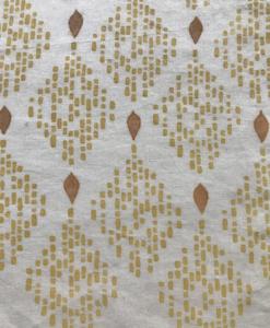 Tela de Algodón Estampada a Mano con Diseño Tradicional Indio Inspirado en el Ikat, Estampado de Diamantes con Puntos en Mostaza y Marrón - Product Image 1