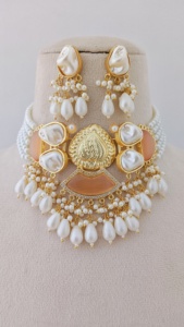 Pearl Blossom Royal Collar Pendiente Set Efecto de perla fundida Patrón de oro enmarcado Latón de alta calidad Hecho Boda Joyería de mujer - Product Image 5