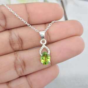 Pendentif en argent sterling plaqué or fait à la main avec péridot, pierre de naissance d'août, cadeau de bijoux pour femmes, enfants, coupe en goutte d'eau, vente en gros - Product Image 6