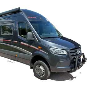 Mini Sprinter d'occasion 2024, moteur diesel atmosphérique 4.5L, boîte automatique, conduite à gauche, sièges en cuir, régulateur de vitesse - Product Image 1