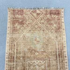 1.5x2.5 ft Vintage Rug, <b>Brown</b> Floral Turkish <b>Wool</b> Rug - Product Image 5