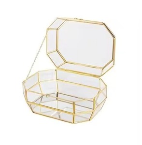 Boîte à bijoux de qualité supérieure, vintage, élégante, en métal et en verre, de forme carrée, pour bijoux anciens et organisation de maquillage - Product Image 1