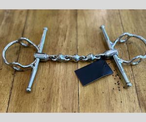 Bocado para Caballo Occidental de Alta Calidad con Anillo en D, Mordaza Completa, Varillas Cortas, Acero Inoxidable, Rodillo de Plata Alemana, Waterford Racing Factory SKI - Product Image 2