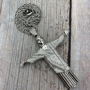 Pendentif visage de Jésus unisexe en argent sterling massif 925 ou en platine, avec diamant moissanite et zircone cubique, pour cadeaux ou fêtes - Product Image 1