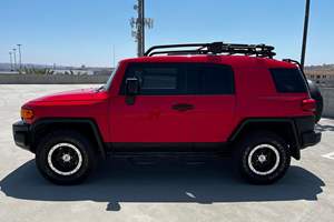 TOYOTA FJ CRUISER TRAIL TEAM ÉDITION SPÉCIALE 2012 D'OCCASION (LHD/RHD) - Product Image 5