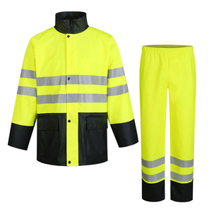 Un service professionnel assure que cette combinaison de sécurité imperméable, provenant d'un exportateur en gros, répond aux normes de l'approvisionnement mondial. - Product Image 1
