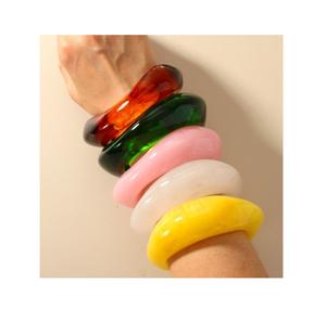 High Quality Waterproof Resin Bangles for Ladies Rich Gloss Finish Customizable Trendy Hand Jewelry for Traditional Western - Product Image 3