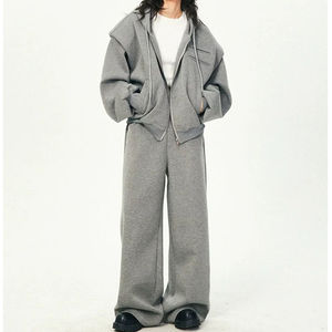 Conjunto Deportivo de Alta Calidad con Pantalones Jogger Acampanados Personalizados, Pantalones Jogger Acampanados para Mujer, Pantalones Deportivos Holgados Lisos para Mujer - Product Image 1