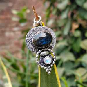 Collier pendentif fait main en argent sterling 925 avec serti clos, labradorite et pierre de lune, plaqué or vintage, unisexe, pour fiançailles ou troisième anniversaire - Product Image 3