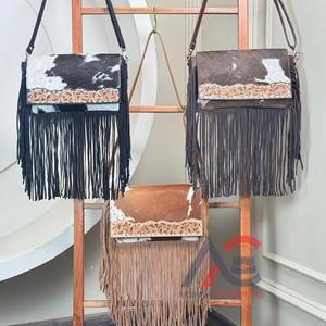 Dernière conception de luxe Rectangle en cuir de vachette véritable usiné à la main Design floral Vintage cartable bandoulière sacs à bandoulière pour les femmes - Product Image 1