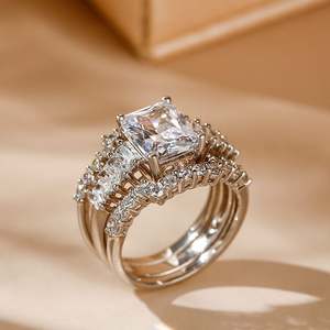 Ensemble de bagues de mariage Jeulia en argent sterling à coupe radiante, 3 pièces - Product Image 5