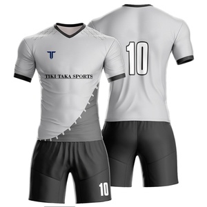 Nouvel Arrivage Ensemble de Sport Extérieur Réversible Unisexe pour Football Personnalisation Complète Tendance 100% Polyester Séchage Rapide Été - Product Image 2