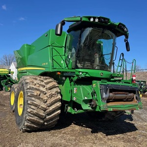 Cosechadora John Deere S770 para la recolección de maíz y frijoles con accesorio de picadora - Product Image 3