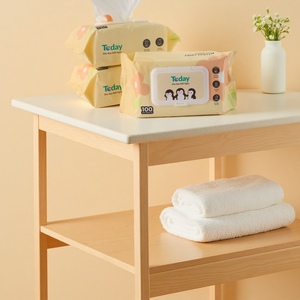 Lingettes humides pour bébés Uniquality, 100 lingettes, sans alcool, non parfumées, pour bébés et adultes - Product Image 5