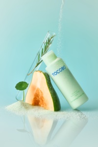 Nettoyant en poudre apaisant Cica TOCOBO, nettoyant enzymatique pour peaux sensibles, soin coréen de la peau, nettoyage en profondeur des pores et soin de la texture - Product Image 2