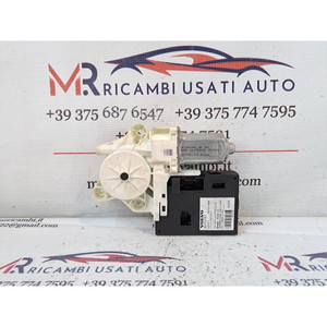 MOTORE ELETTRICO PER FINESTRINO ANTERIORE DESTRO VOLVO V50 1a Serie 30710167 D4204T (03>07) - Product Image 1
