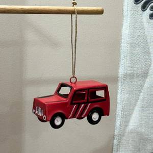 Ornement suspendu de Noël de petite étoile d'usine directe de matériel de fer avec la finition de feuille d'argent de haute qualité - Product Image 3