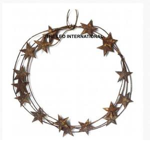 Couronne de Noël en forme d'étoile, finition argentée, style contemporain, fabriquée à la main, de bonne qualité, couronne de Noël brillante - Product Image 5