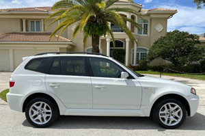 BMW X3 3.0 i AWD 2006 / Disponible à la vente avec faible kilométrage, moteur essence, véhicule bien entretenu et sans accident. Vente flash, conduite à gauche. - Product Image 2