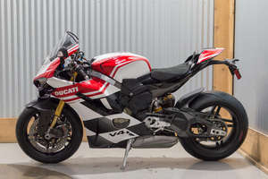 Motocicleta Ducati Panigale-v4 1,103cc Origen Estadounidense Lista para Enviar - Product Image 3
