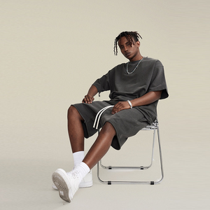 Ensemble de shorts pour hommes surdimensionnés personnalisés, streetwear, tenue deux pièces, t-shirt en coton et shorts, vêtements décontractés d'été - Product Image 6