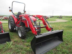 Tracteur d'occasion Massey Ferguson 1M.40 2025 - Product Image 3