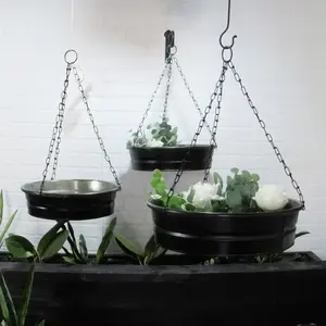 Jardinière suspendue élégante en métal enduit noir Pots de fleurs et jardinières de jardin extérieur de haute qualité Décoration pour la maison et l'hôtel - Product Image 4