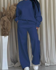 Custom Casual Plain 2 Piece Set Organic Cotton Wholesale Sweat Suits Stylish Design O-Neck Women's Tracksuits - Product Image 6