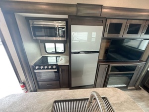 Grand Design Reflection 280RS d'occasion 2022 - Product Image 3