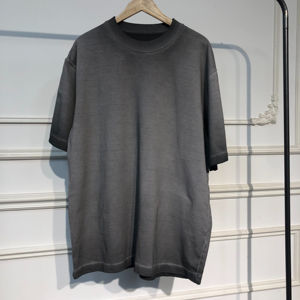 เสื้อยืดผ้าฝ้าย100% สำหรับผู้ชายเสื้อแนวสตรีทแวร์ทรงหลวมแขนสั้นทรงหลวมแนววินเทจสำหรับฤดูร้อนโลโก้ออกแบบได้ตามต้องการ - Product Image 2