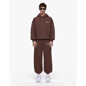Sudadera con Capucha y Pantalones Deportivos a Juego para Hombre, Color Marrón Sólido, con Logotipo Personalizado, Marca Trackstar OEM - Product Image 1