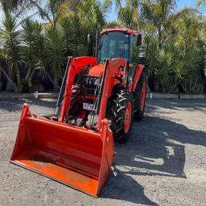 En Stock Tractor Kubota a la venta Motor nuevo en estado usado con cabina con aire acondicionado Mejor calidad agrícola Envío rápido - Product Image 3