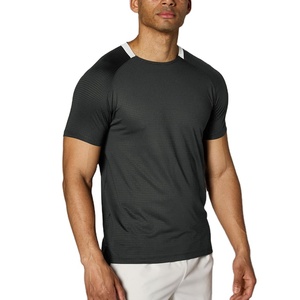 Camiseta Deportiva Lisa de Poliéster 100% Personalizada con Cuello, Transpirable y Ecológica para Gimnasio y Entrenamiento, Venta al por Mayor 2026 - Product Image 4