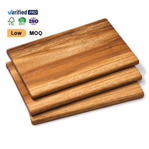 Tabla de servir rectangular de madera de acacia natural con borde curvo para <span class=keywords><strong>tapas</strong></span>, quesos y aperitivos en la cocina - Product Image 1