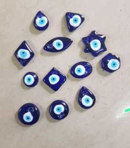 Perles en verre à œil bleu, cabochons et tentures murales disponibles en différentes tailles adaptées aux designers de décoration intérieure - Product Image 4