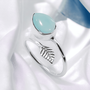 925 Sterling Silver Réglable Bande Dainty Poire Cabochon Original Bleu Calcédoine Gemme Feuille Style Bague De Mariage En Gros - Product Image 1