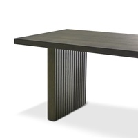 Ensemble de salle à manger moderne en bois massif 6 pièces pour hôtels, table et bancs durables et écologiques avec finition noire mate