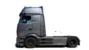 Tracteur routier 2025 robuste 4x2, 630 CV, diesel, transmission automatique, système pneumatique complet, retardateur, cabine longue portée à toit surélevé - Product Image 2