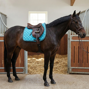 Selle de dressage en coton matelassé bleu turquoise avec garniture en corde, doublure en maille profilée haute avec doublure en mousse - Product Image 1